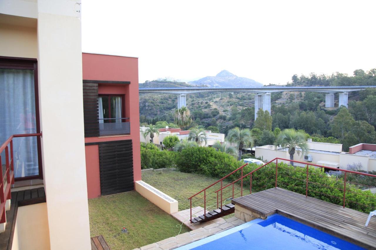Private Pool Luxurious Villa With Mountain Views Estepona Esterno foto