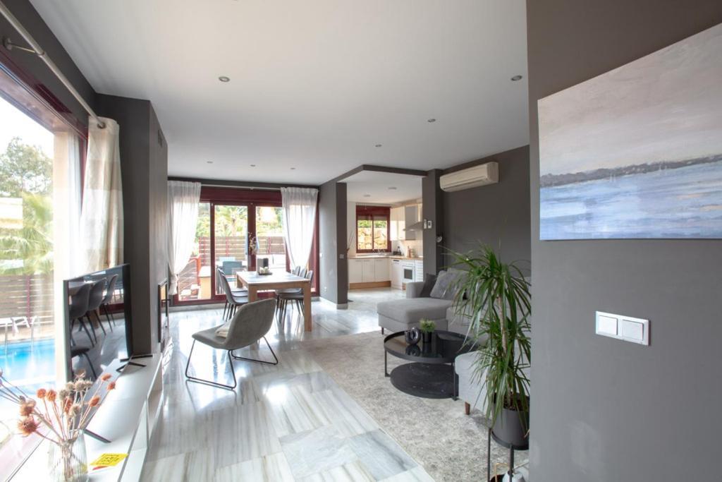 Private Pool Luxurious Villa With Mountain Views Estepona Esterno foto